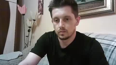 Snapshot of arromwilliam90 chatting on July 9, 6:23 pm arromwilliam90 online show from July 9, 6:23 pm