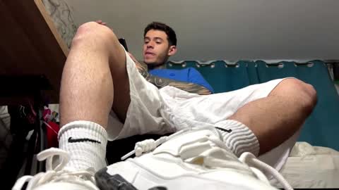   online show from December 2, 10:18 am