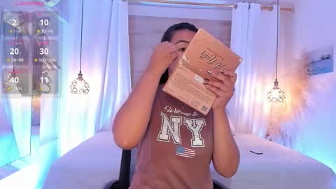 Snapshot of arteemisaa chatting on March 3, 3:34 am arteemisaa online show from March 3, 3:34 am