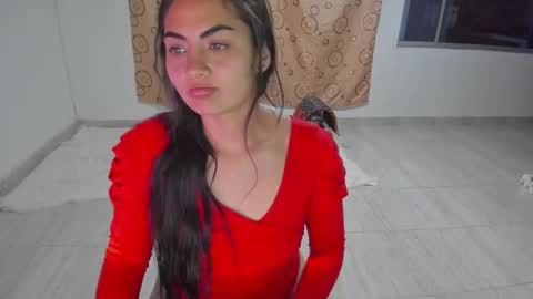 Snapshot of artemis_020 chatting on February 19, 3:28 am FENIX online show from February 19, 3:28 am