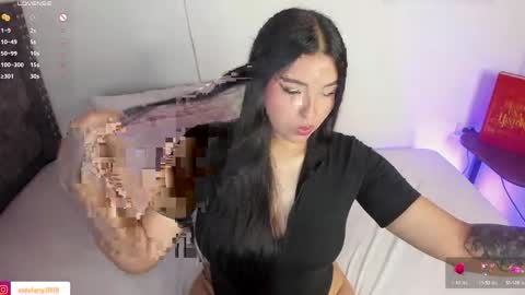 ESTEFANY online show from April 7, 1:17 am