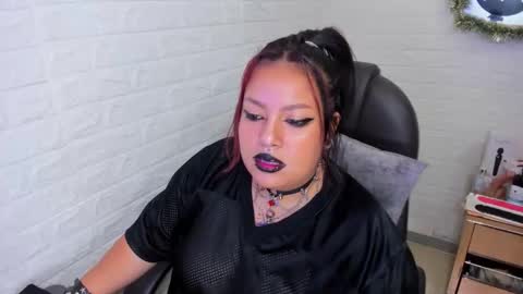 artenisa_tay69 online show from December 2, 3:01 am