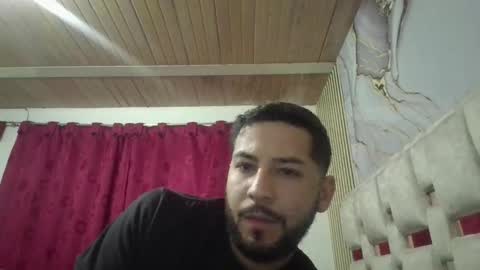 arthur1718 online show from March 27, 12:38 am