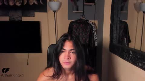 I AM HERE online show from September 9, 8:30 pm