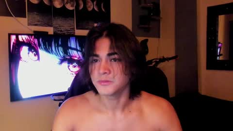 I AM HERE online show from June 7, 1:43 am
