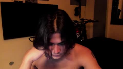 I AM HERE online show from June 14, 11:07 pm
