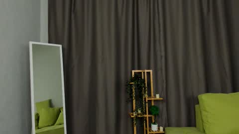 Sara online show from September 23, 7:39 pm