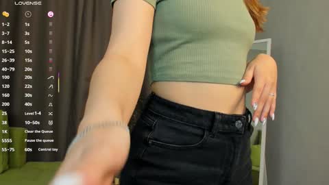 Sara online show from September 29, 7:08 pm