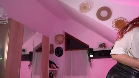 Snapshot of artofboobs chatting on September 14, 12:10 am Amalia online show from September 14, 12:10 am