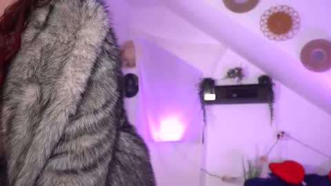 Snapshot of artofboobs chatting on October 28, 3:43 am Amalia online show from October 28, 3:43 am