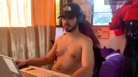 Snapshot of artorias_4 chatting on November 2, 9:39 pm artorias 4 online show from November 2, 9:39 pm