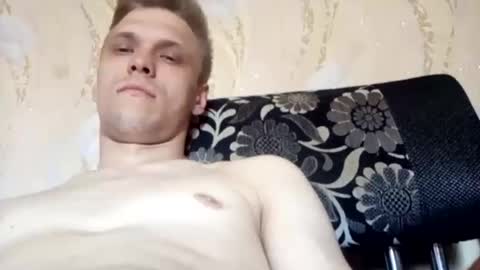 Artur online show from May 4, 12:23 pm