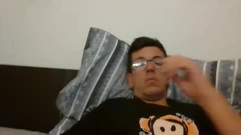 Snapshot of arturpaulval chatting on January 11, 10:26 pm arturpaulval online show from January 11, 10:26 pm