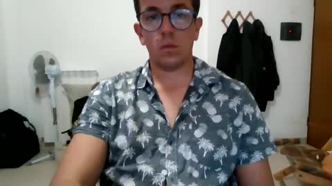 Snapshot of arturpaulval chatting on June 12, 6:51 pm arturpaulval online show from June 12, 6:51 pm