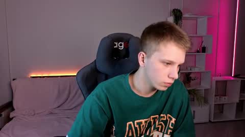 Archie online show from October 10, 9:14 pm