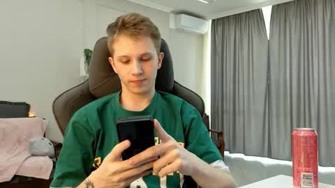 Archie online show from October 26, 4:29 am