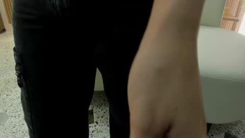 Snapshot of ary1_ chatting on October 30, 12:23 am Ary online show from October 30, 12:23 am