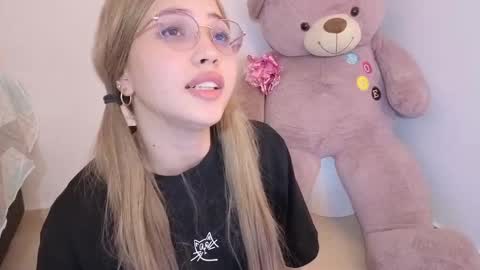 Ary online show from December 14, 4:51 am