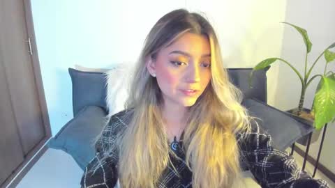 Zahaara online show from December 3, 8:07 pm