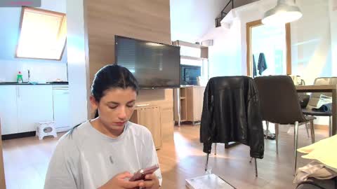 Snapshot of arya_44 chatting on September 12, 3:01 pm onlyfansarya 44 online show from September 12, 3:01 pm