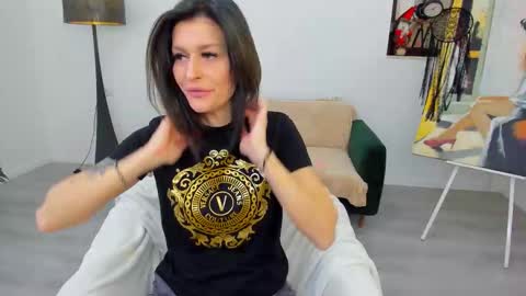 Snapshot of arya_anna chatting on December 1, 5:12 am Arya online show from December 1, 5:12 am