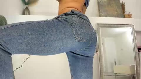 Snapshot of arya_lexa chatting on October 16, 7:04 pm Arya online show from October 16, 7:04 pm