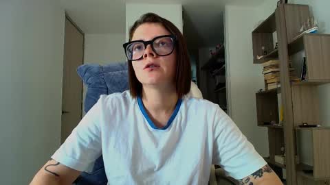 Snapshot of arya_starkw chatting on October 13, 2:39 pm Ary 3 online show from October 13, 2:39 pm