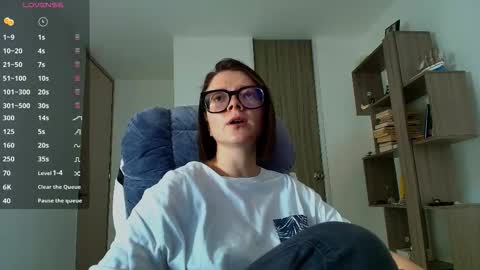 Snapshot of arya_starkw chatting on October 22, 2:17 pm Ary 3 online show from October 22, 2:17 pm