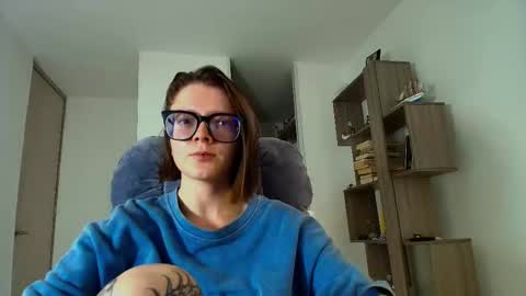 Snapshot of arya_starkw chatting on October 24, 12:56 pm Ary 3 online show from October 24, 12:56 pm