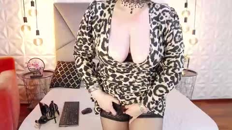 Snapshot of aryaeve chatting on March 4, 6:52 am Aryana online show from March 4, 6:52 am