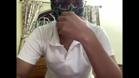 Snapshot of aryan_980763874 chatting on May 20, 12:17 am aryan_980763874 online show from May 20, 12:17 am