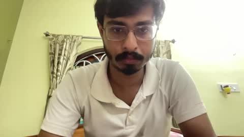 Snapshot of aryan_980763874 chatting on May 22, 1:13 am aryan_980763874 online show from May 22, 1:13 am