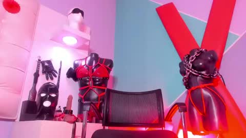 Snapshot of aryfox77 chatting on April 28, 6:13 pm aryfox77 online show from April 28, 6:13 pm