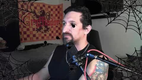 devilPup75 online show from October 17, 2:48 am