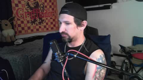 devilPup75 online show from October 23, 2:55 am