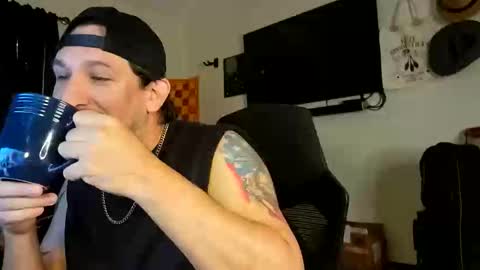 devilPup75 online show from December 17, 5:30 pm