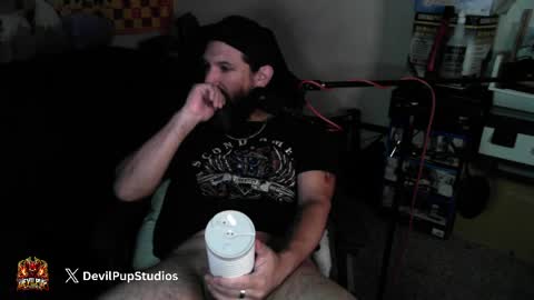 devilPup75 online show from March 29, 6:46 am