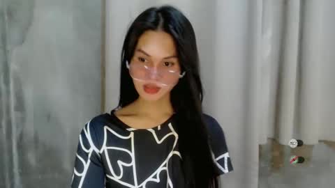 Snapshot of ash_sexdoll chatting on December 5, 7:27 am ASH online show from December 5, 7:27 am