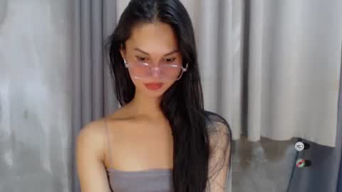 Snapshot of ash_sexdoll chatting on January 7, 9:40 am ASH online show from January 7, 9:40 am