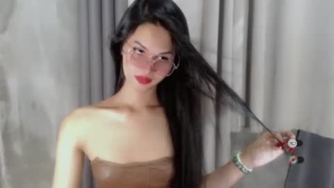 Snapshot of ash_sexdoll chatting on January 16, 6:35 am ASH online show from January 16, 6:35 am