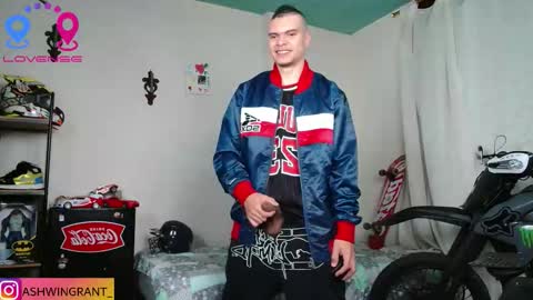 Snapshot of ash_wingrant chatting on February 27, 8:58 am ash_wingrant online show from February 27, 8:58 am