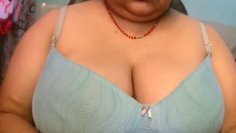 Snapshot of asha3388 chatting on December 4, 4:11 am SONI online show from December 4, 4:11 am