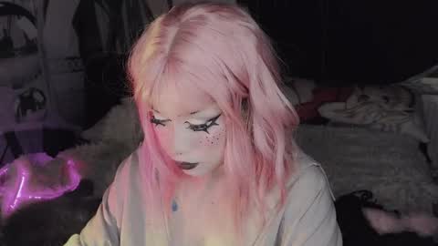 Sasha next stream December 4st  at  0000- 0030 am German time online show from September 9, 11:48 pm