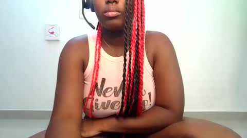 Snapshot of ashaichious chatting on April 17, 7:06 pm Ebonie Rose online show from April 17, 7:06 pm