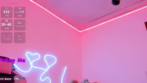 AshantiINDEPENDENT MODEL online show from January 15, 1:43 am