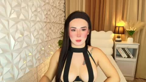 Snapshot of ashanti_yuki chatting on August 1, 1:05 am Ashanti online show from August 1, 1:05 am