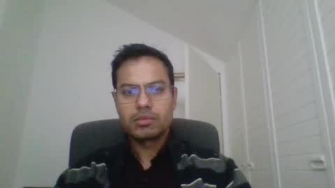 Snapshot of asharma1984xyz chatting on April 14, 3:18 pm asharma1984xyz online show from April 14, 3:18 pm