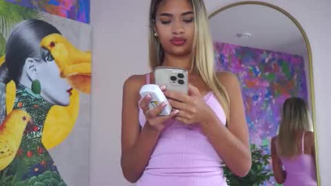 Snapshot of ashayuva chatting on November 23, 4:23 am Asha online show from November 23, 4:23 am