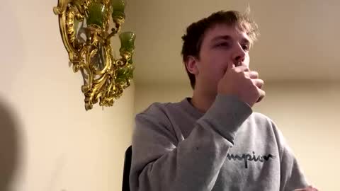 ashboytaken online show from October 28, 6:06 am