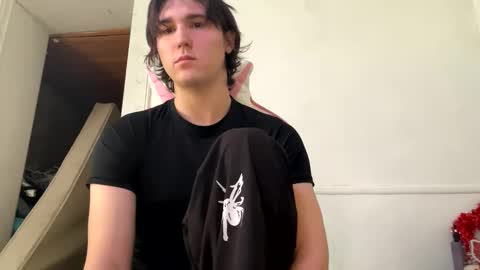 ashbuyersss online show from February 5, 5:20 pm